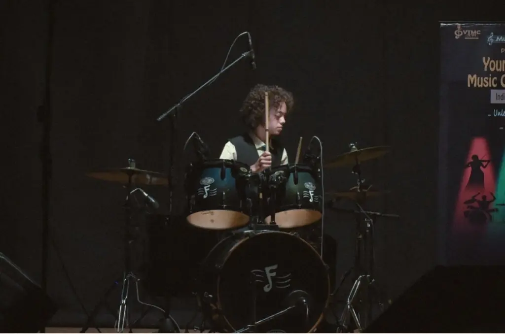Aurum focused at the drum kit